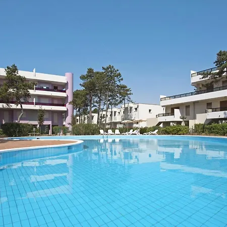 아파트 Appartaments Con Piscina Vicini Al Mare *